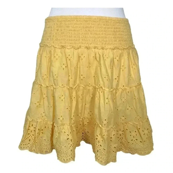 American Eagle Yellow Eyelet Skirt Sz. XXL NWT - Picture 2 of 8